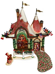 Dept 56, 56.56407, VTG, Santa's Visiting Center - Lighted, North Pole Series - Picture 1 of 13