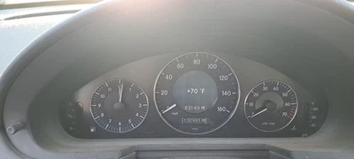 2005 E-Class OE Speedometer Gauge Cluster 132K Miles Mercedes-Benz - Изображение 1 из 4