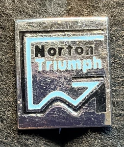 NORTON TRIUMPH MOTORCYCLE MOTORBIKE SQUARE PIN BADGE - Picture 1 of 3