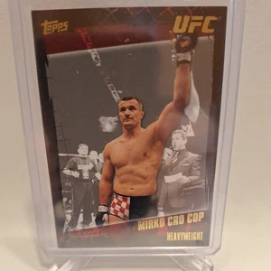 2010 Topps UFC Round 4 - Mirko Cro Cop #6 - GOLD 🔥 - Picture 1 of 2