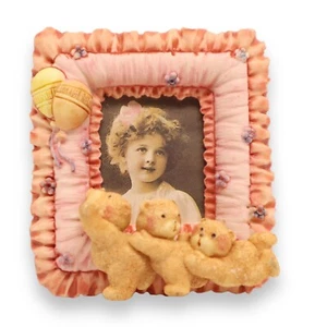 Vintage Bilderrahmen 2 3/4 x 3" Drei Bären Figurenrahmen hält 1,5 x 2" Foto - Bild 1 von 5