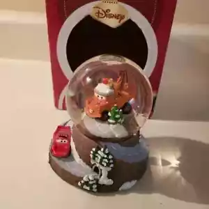 Disney Pixar Cars Movie 2006 Snow Globe With Tow Mater & Lightning McQueen -HTF - Picture 1 of 10