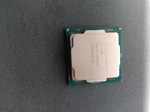 Intel Core i3-9100, 9th Gen., 3.60 GHz CPU Processor SRCZV - Picture 1 of 1