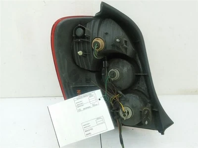 Luz trasera de pasajero hatchback Protege5 compatible con 02-03 MAZDA PROTEGE 990481 RESPALDO L Foto 1 de 2
