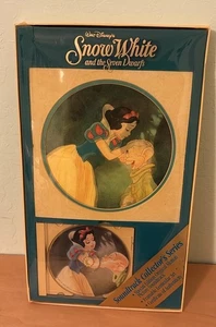 Snow White Seven Dwarfs CD Soundtrack w/ Lenticular Art Collectors Series Disney - Picture 1 of 9