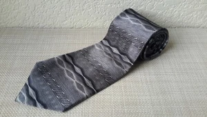 Cambrige Classics 100% Silk Mens Neckties Gray/Silver Abstract Made in Korea - Picture 1 of 7