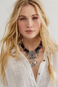 Free People Dollyland Beaded Choker NWT $48 - Picture 1 of 20