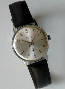 Reloj mecánico soviético original vintage Raketa 2603 modelo 591250 años 70 - Imagen 1 de 11
