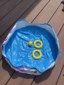 California Dream Barbie Pool Party Pool Vintage Arco 1990 Pool Floats Ball - Picture 1 of 2