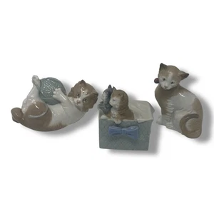 (Konvolut 3) NAO Lladro Handarbeit Spanien Porzellan Katze Kätzchen Figur statuiert - Bild 1 von 24