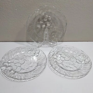 Clear Glass 3D Dinner Plates Relief Grapes 10'' Set of 3 - Picture 1 of 3