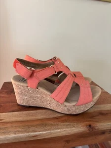 New Clarks ANNADEL Orchid CORAL Cork Wedge Dress Sandals Leather Nubuck Size 8 M - Picture 1 of 11