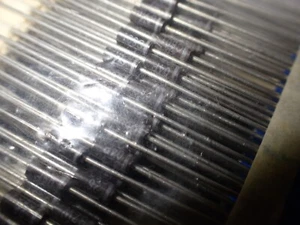 STM Original BZW04P26 TVS DIODE 400W 26V UK STOCK x10pcs - Picture 1 of 5
