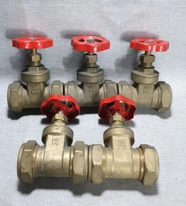 5 x 28 mm Radkopf Messing Absperrschieber Druckventile Restposten - Bild 1 von 3