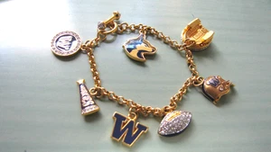 Bracciale Vintage Placcato Oro U.W. Huskies Charm con 7 Charms Oro 7'' GO DOGS - Foto 1 di 10