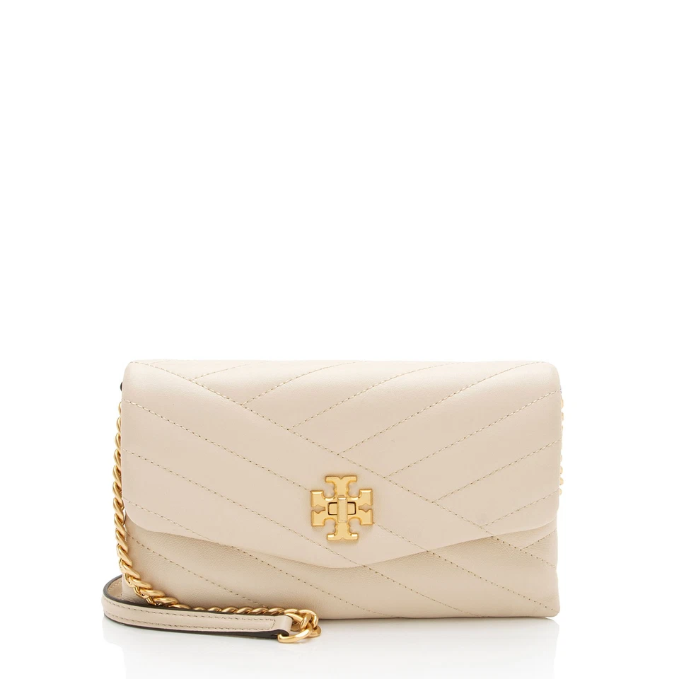 Cartera Kira de cuero Chevron Tory Burch con cadena Foto 1 de 4