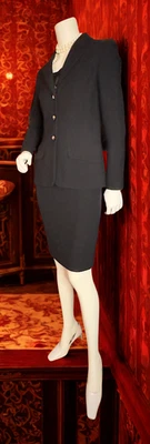 EL Traje para cualquier ocasión, Traje Boucle Negro Chanel Vintage Damas, Talla 6 Foto 1 de 4