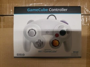 Emio Nintendo Wired Game Cube Controller - WHITE, 3RD PARTY, SHIPSFAST - Picture 1 of 7