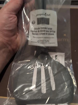 Pampered Chef Silicone Pancake Turner Spatula. Gray Color NIB - Image 1 of 4