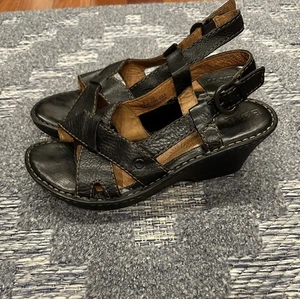 Born Slingback Keilabsatz Sandalen schwarz Leder Riemchen Damen Größe 8/39 #W31880 - Bild 1 von 10