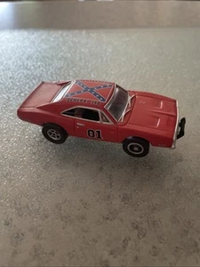 Auto World Dukes Of Hazzard General Lee Slotcar 2013 con licencia de Warner Bros - Imagen 1 de 7