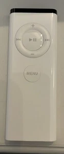 Official Apple Remote for iMac, MacBook, iPod and TV- WHITE - Picture 1 of 3