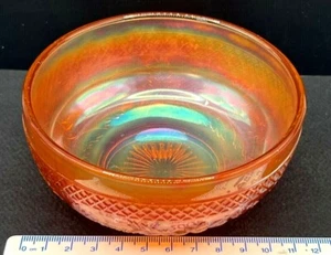 HERMOSO CUENCO DE CRISTAL CARNAVAL CALÉNDULA AÑOS 20.. 11 Cms Diámetro - Imagen 1 de 6