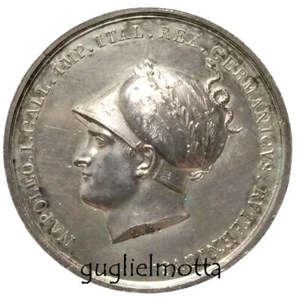 NAPOLEONE PRESA DI VIENNA CONQUISTA VINDOBONA 1805 MEDAGLIA ARGENTATA MANFREDINI - Imagen 1 de 3