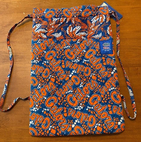 NWT FLORIDA GATORS  Football Orange & Blue Quilted Backpack Drawstring Bag Cover