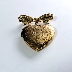 Heart Locket Pendant Brooch Pin Gold Tone Etched Floral Bow Design Faux Pearl - Picture 1 of 3