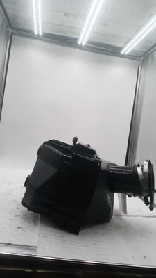 2016 Nissan Titan XD Air Cleaner Assembly OEM 5.0L Diesel Used 79k Miles - Изображение 1 из 4