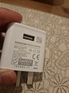 Samsung Mobile Phone Power Adaptor 7.8w - Picture 1 of 3