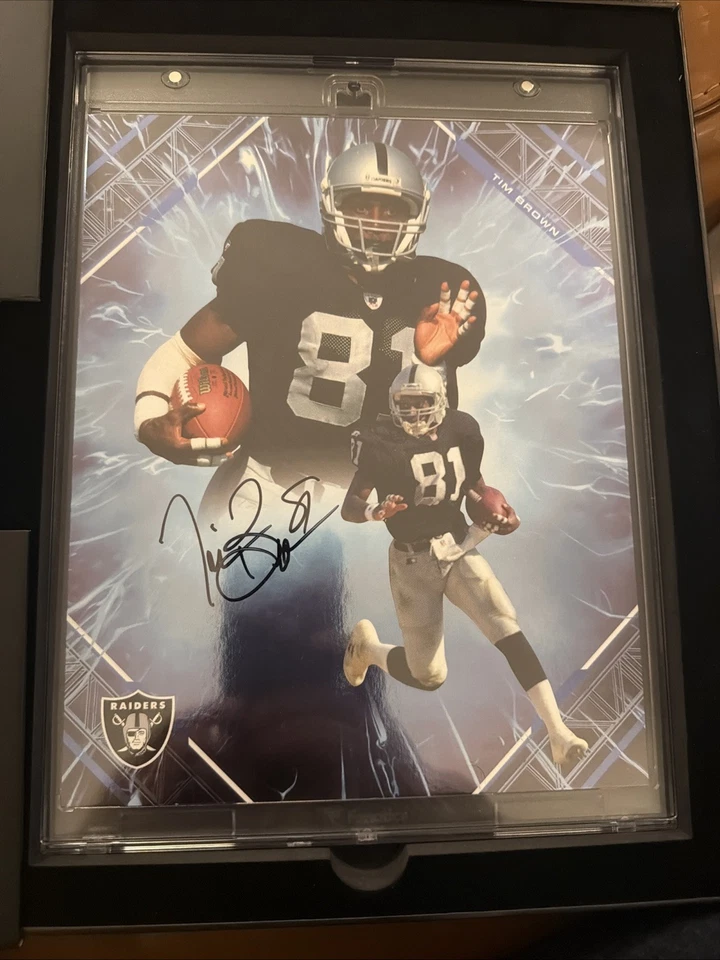 Tarjeta de fútbol americano Tim Brown Under Wraps Emanate autografiada/10 de gran formato Foto 1 de 3