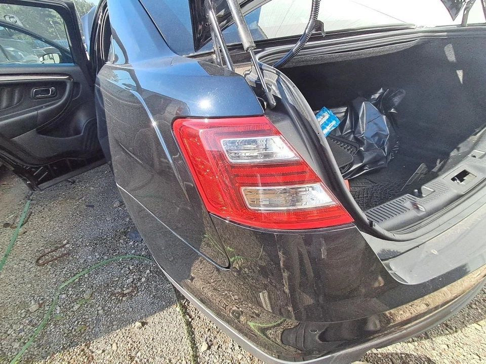 2016 Ford Taurus Driver Left Tail Light Assembly OEM Used 3615571 - Image 1 of 1