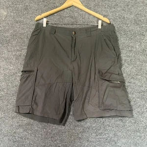 Columbia Sportswear Gray Cargo Shorts Nylon Omni Shade Sun Protection Size 36W - Picture 1 of 15