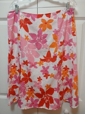 United Colors Of Benetton Skirt 46/12 White W Pinks Red Orange Floral Knee Lengt - Image 1 of 4