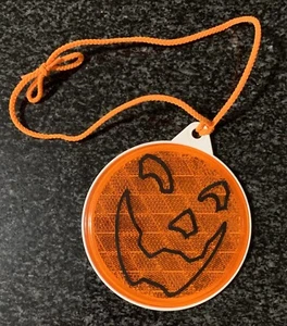 Halloween Safety Reflector Pumpkin Necklace Trick R Treat Kids Children  - Picture 1 of 6