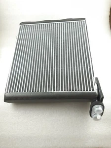 AC Evaporator Core suit Toyota HiLux KUN16R 3.0L turbo diesel 02/2005 - 03/2015 - Picture 1 of 8