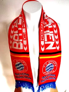 Fußball: BAYERN MÜNCHEN Fanschal "Doppelmeister / Macht vom Olympiastadion" - Bild 1 von 1