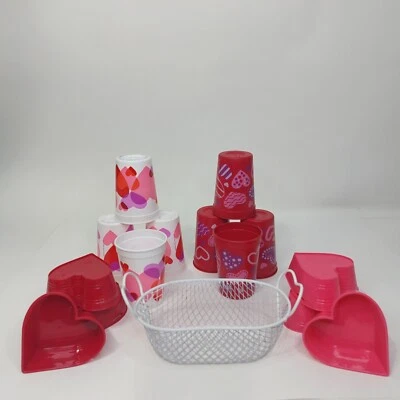 Lote tazas de plástico para beber San Valentín corazón niños tazas 8 oz y tazones para bocadillos Foto 1 de 4