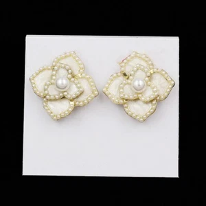 Women Enamel Pearl Rose Flower Earbob Dangle Earrings Gold Tone 925 Silver Needl - Picture 1 of 4