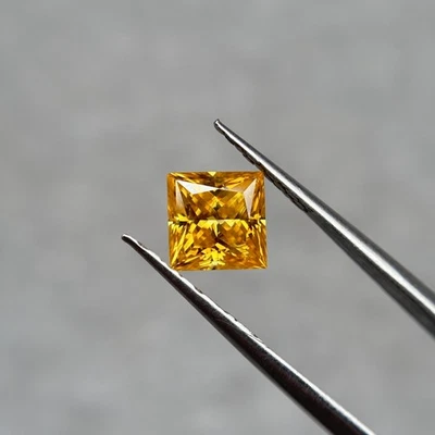 GRA Certificate Loose Moissanite Princess Multicolored 1pcs 4x4-8x8mm Gemstone - Image 1 of 4