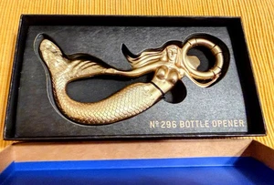 Messingbeschichteter MEERJUNGFRAU FLASCHENÖFFNER Nr. 296 von Gentlemen’s Hardware, nie benutzt! - Bild 1 von 13