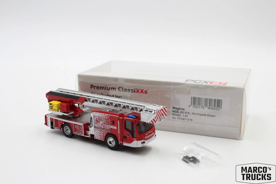 Brekina Magirus M32L-AS der Fire department Essen, aktuelles Design No. PCX87107 - Image 1 of 1