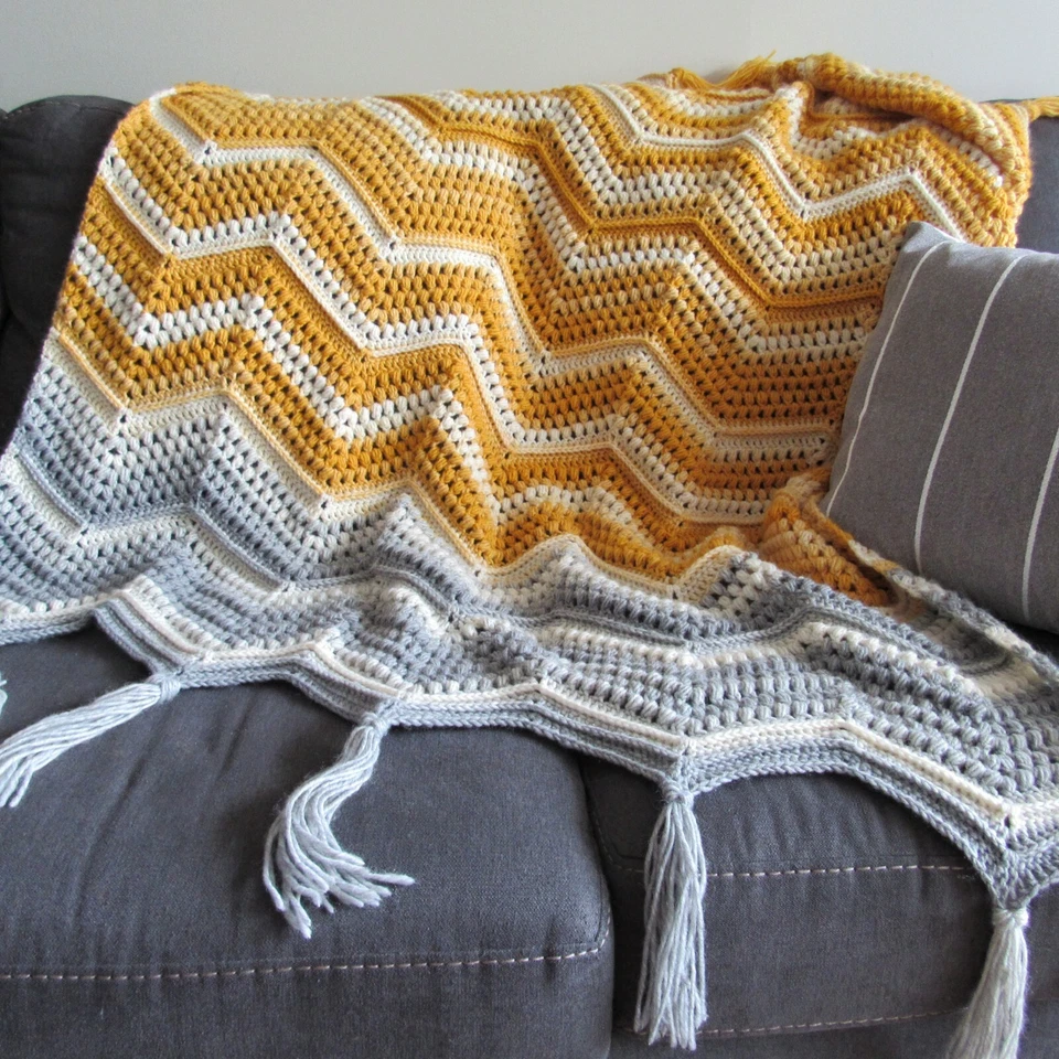 Chevron with a Twist Throw - Crochet Blanket Pattern - Customizable Instructions - Image 1 of 4