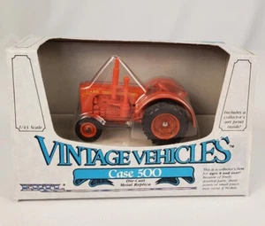 Ertl Oldtimer Fahrzeuge Case 500 Traktor Maßstab 1:43 rot Die Cast Ertl #2510 - Bild 1 von 6
