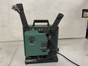 BELL & HOWELL 1592 16MM FILMSOUND PROJECTOR 120VOLTS - Picture 1 of 11
