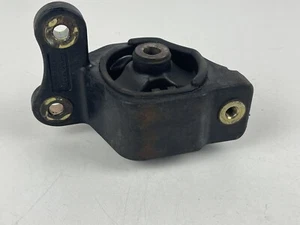 02-08 Honda Jazz MK2 L13A1 Engine Mount Rear 50810-SAA-003 Rubber Mounting - Picture 1 of 13