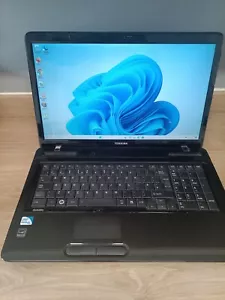 FAST WINDOWS 11 LAPTOP 8GB RAM 17.3IN SCREEN 1TB SSD MS OFFICE AND MORE TOSHIBA - Picture 1 of 16