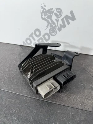 Регулятор выпрямитель Triumph Street Triple 765 RS 2021 21650 миль 2020-2022 от оригинального производителя - Изображение 1 из 4